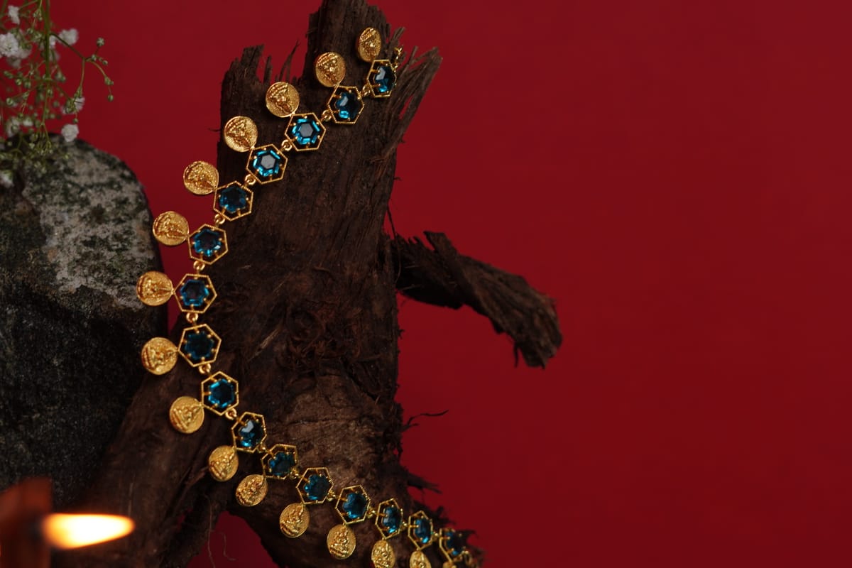 BLOOM TEMPLE NECKLACE N1009
