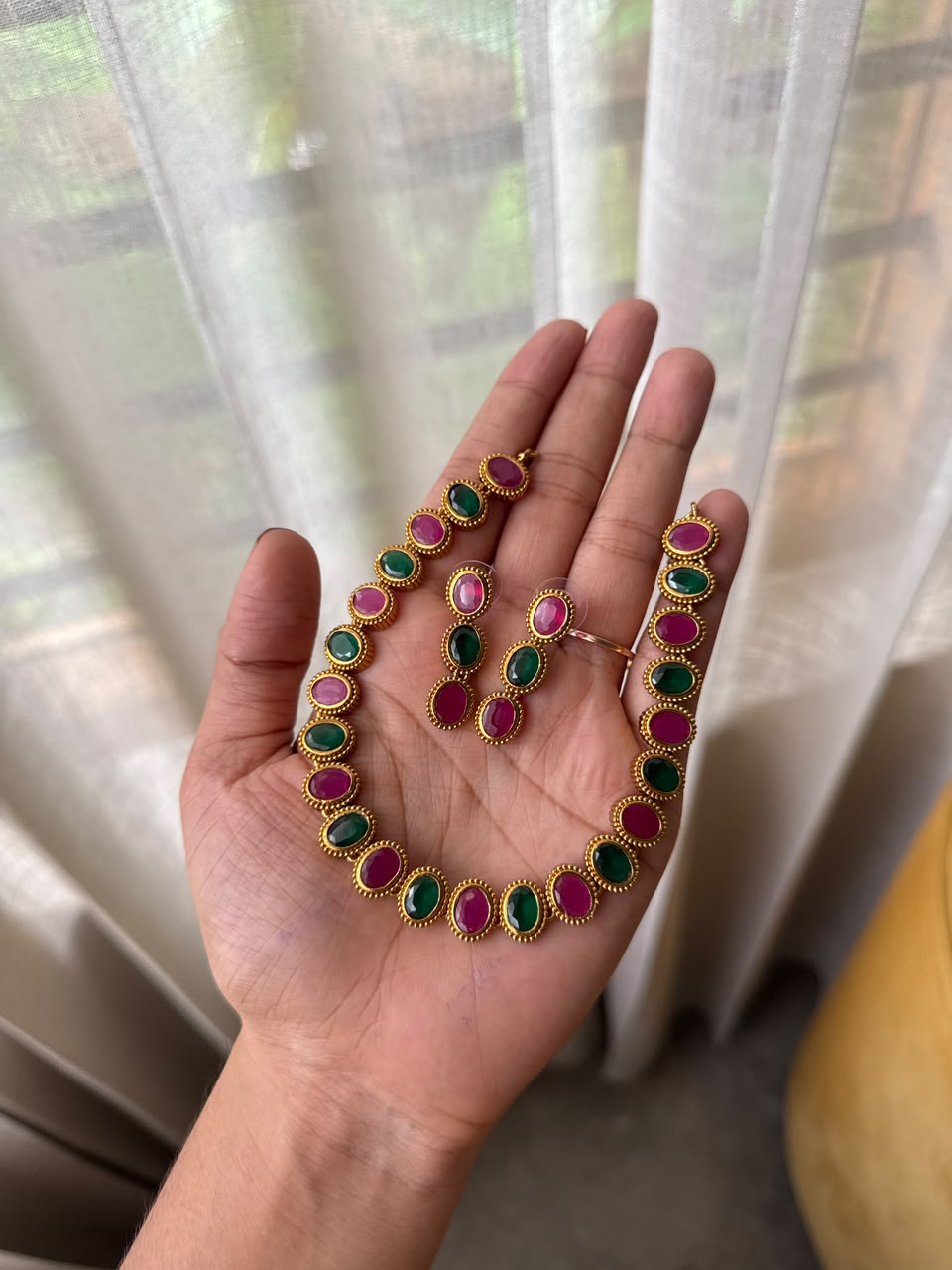Poppins necklace HN307