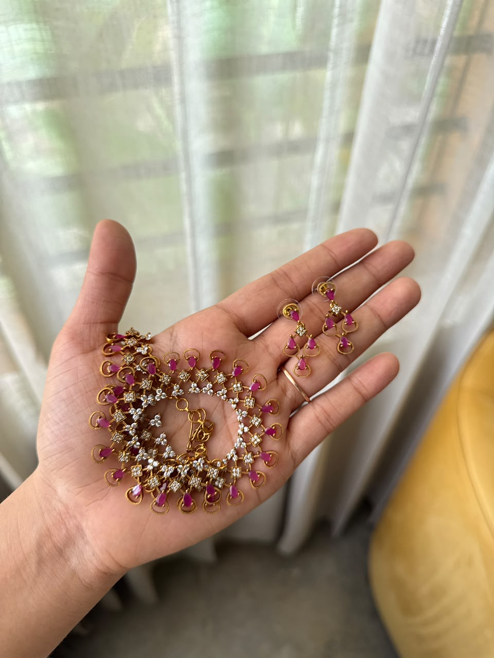 GRILL CUT NECKLACE HN128