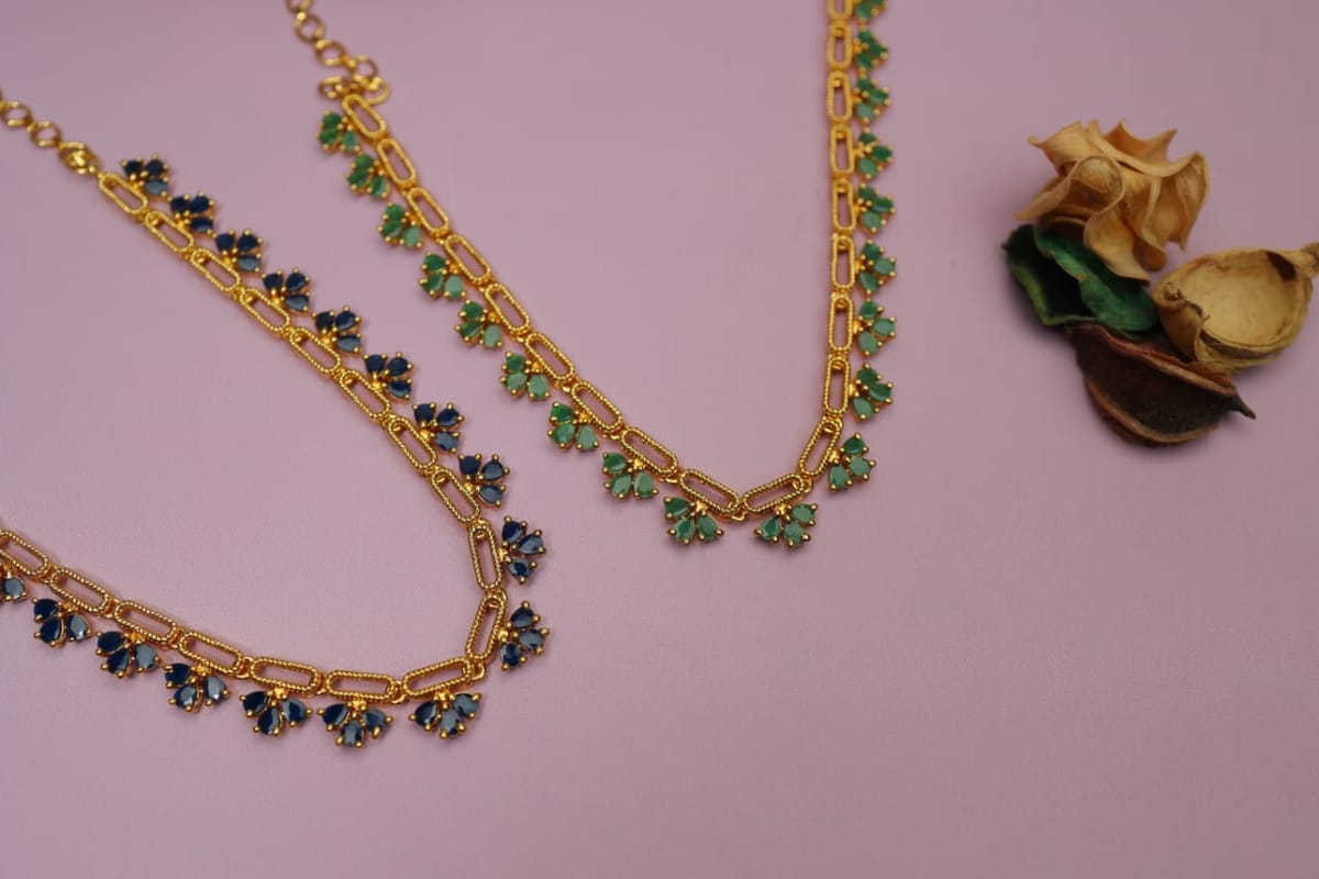 FLORAL STONED NECKLACE N800