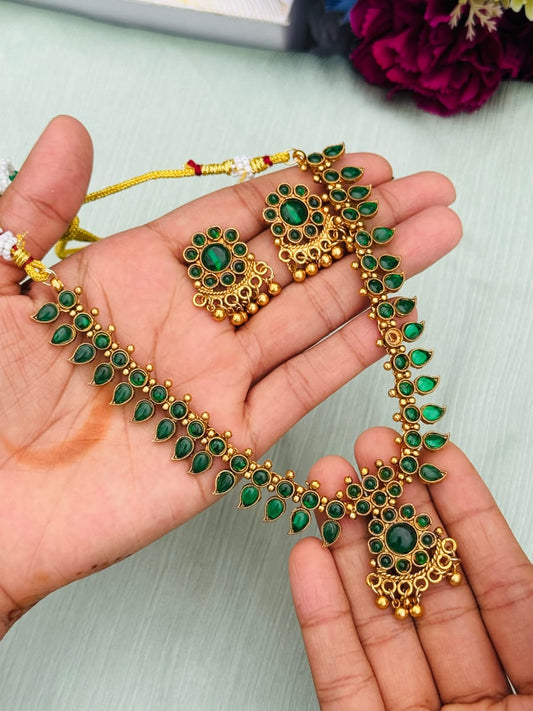 Emerald Stone Gold-Plated Necklace  MN105