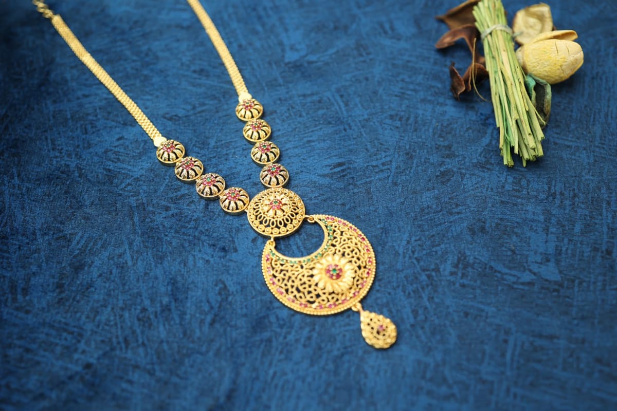 Crescent Long Necklace N238