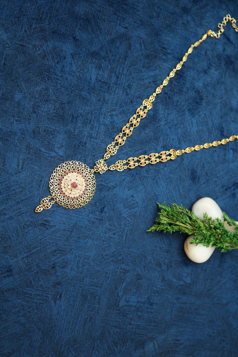 Floral Pendant Long Necklace N655