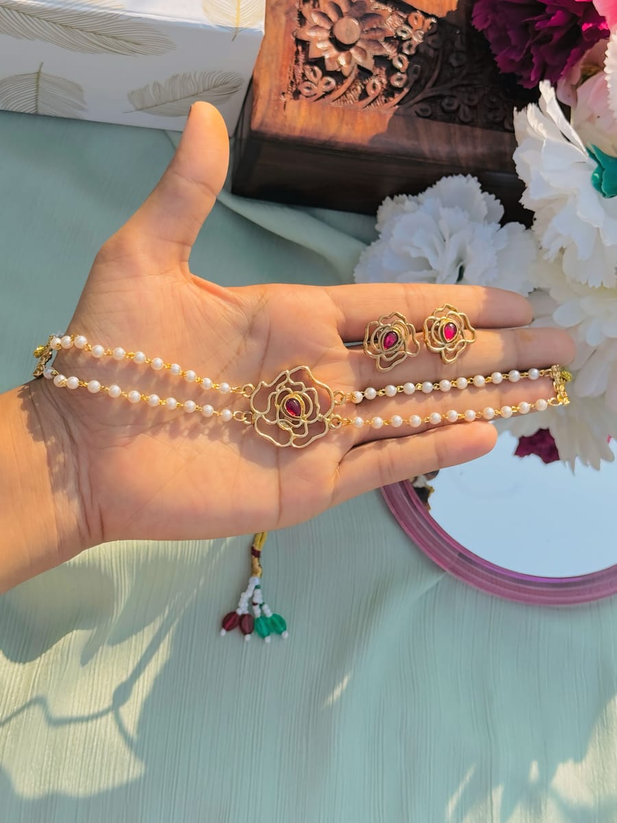 Floral pearl set MN103
