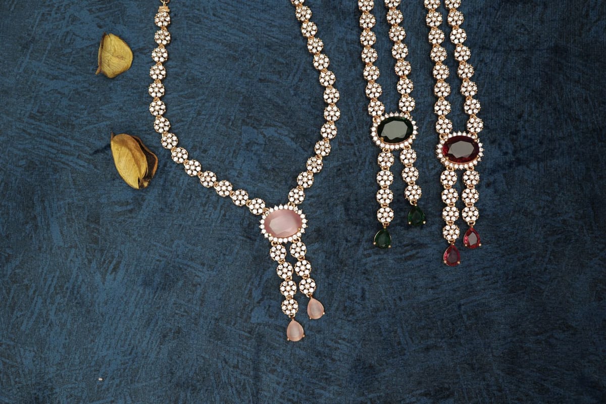 Foreign Cut Stone Necklace N884