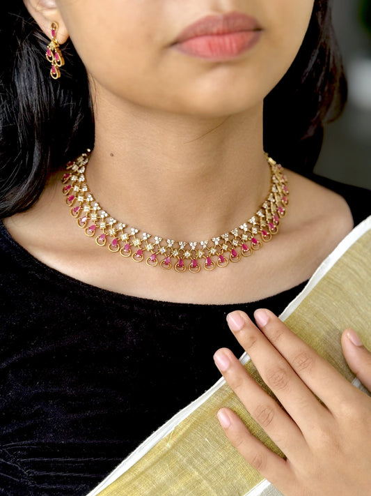 GRILL CUT NECKLACE