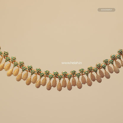 Golden Leaf Pendant Long Necklace N457