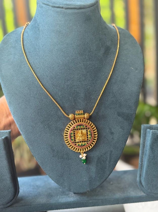 Heritage Temple Pendant Necklace AN69