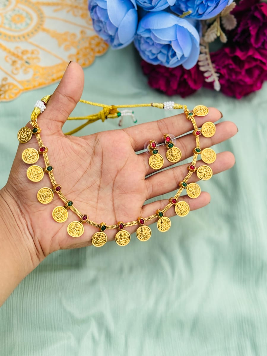 Lakshmi Coin Traditional Necklace MN115