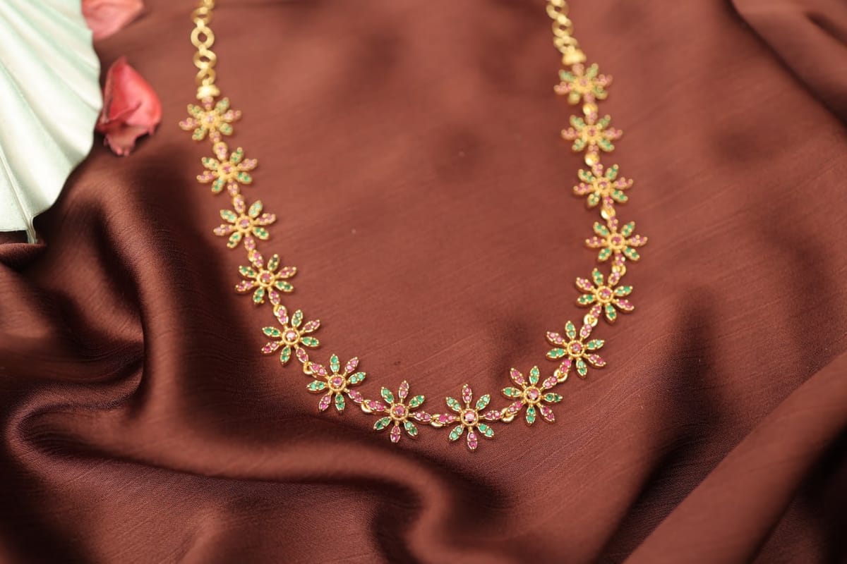 Lily Dot Stone Necklace N897
