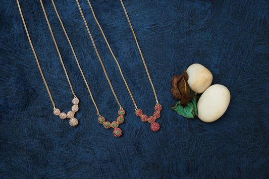 Locket Round Cut Long Chain LC 11