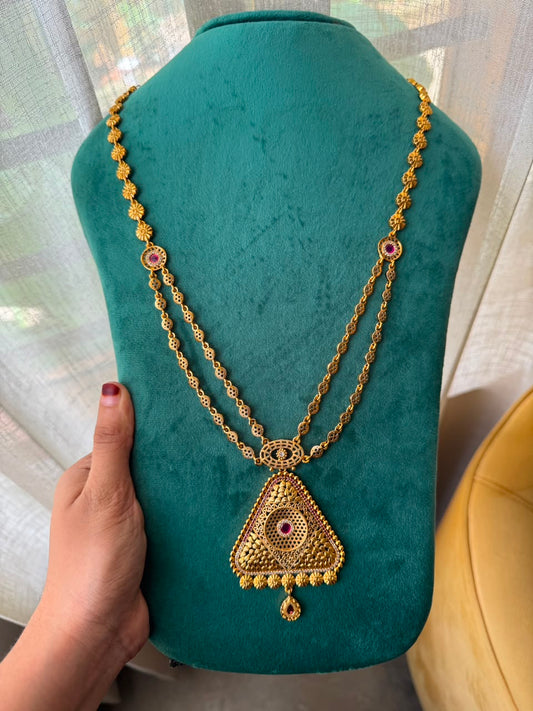Triangle Layer Antique Haaram HN362