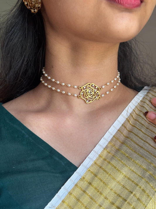 ROSE CHOKER HH102