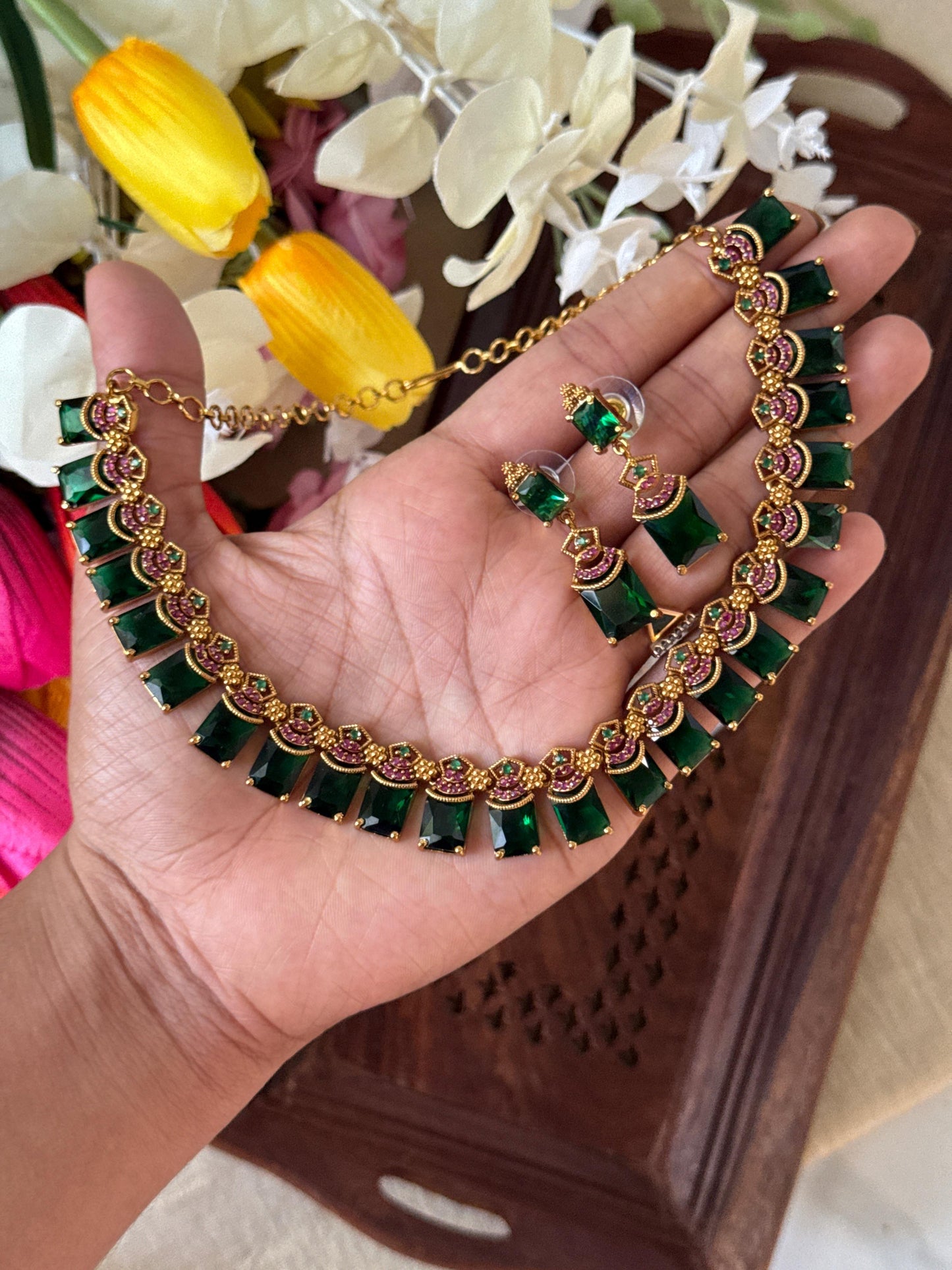 Crystal NECKLACE HH104