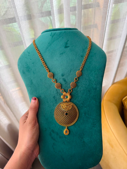 Circle Antique Haram HN367