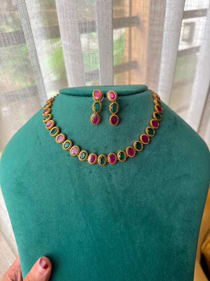 Poppins necklace HN307