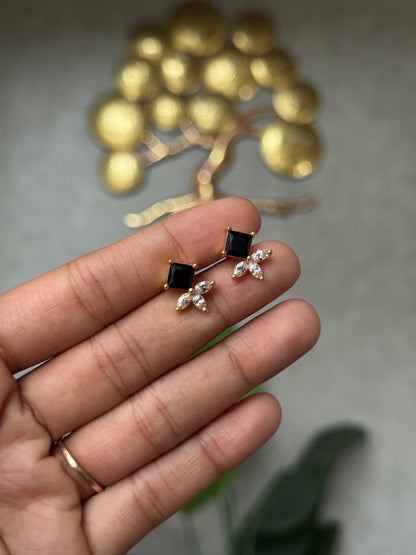 Blossom Spark Studs HK1243