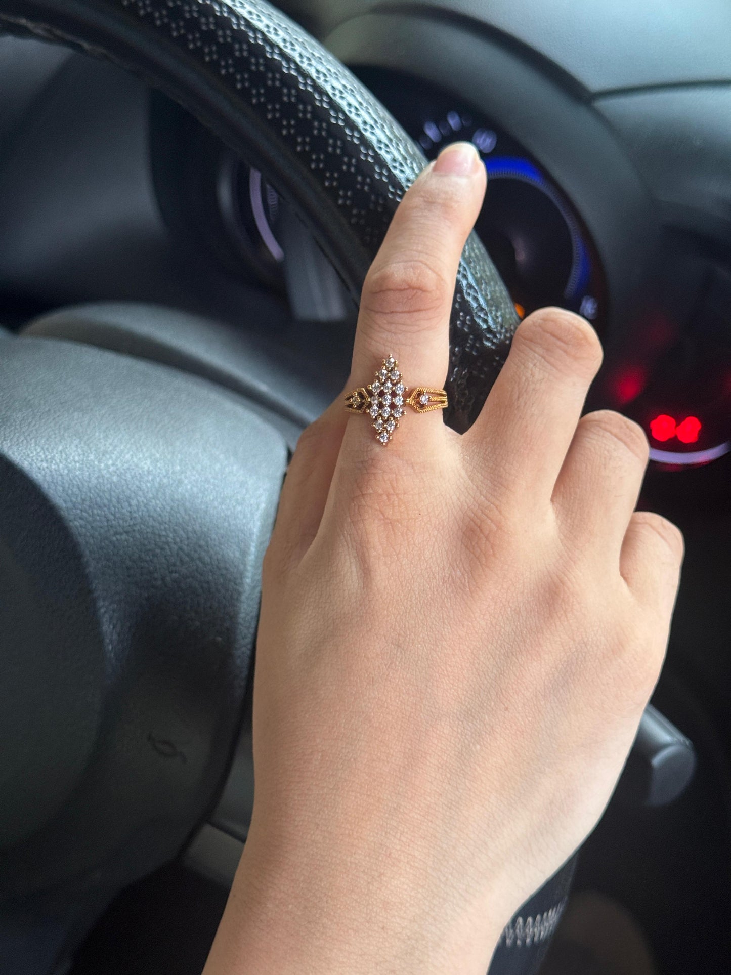 Twinkle Cross Ring HR104