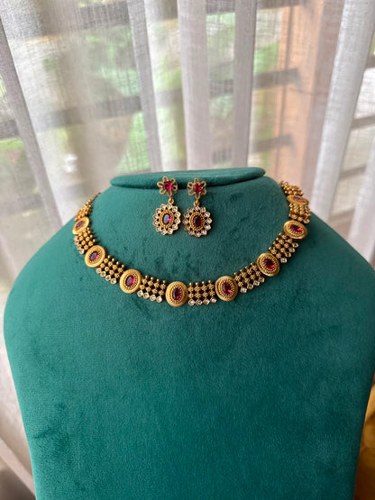 Oval peacock necklace HN164