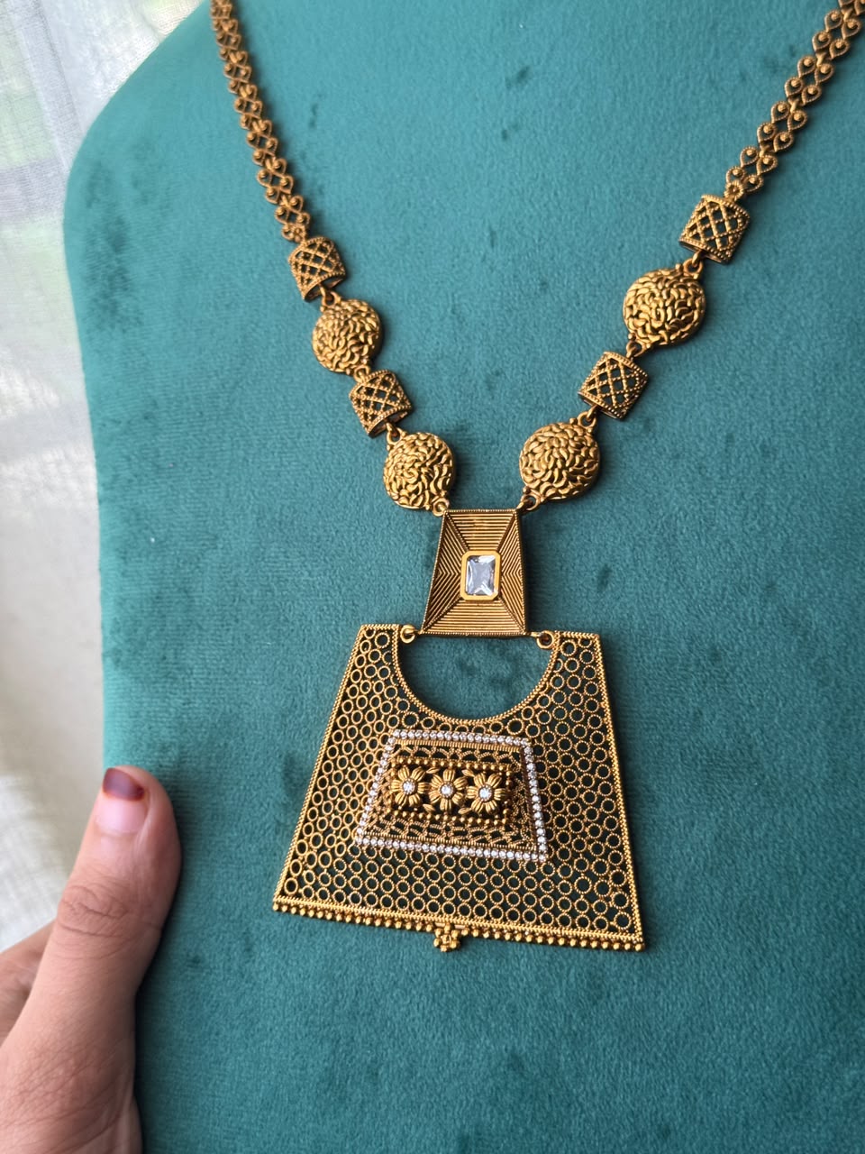 Shield Haaram ✨HN363