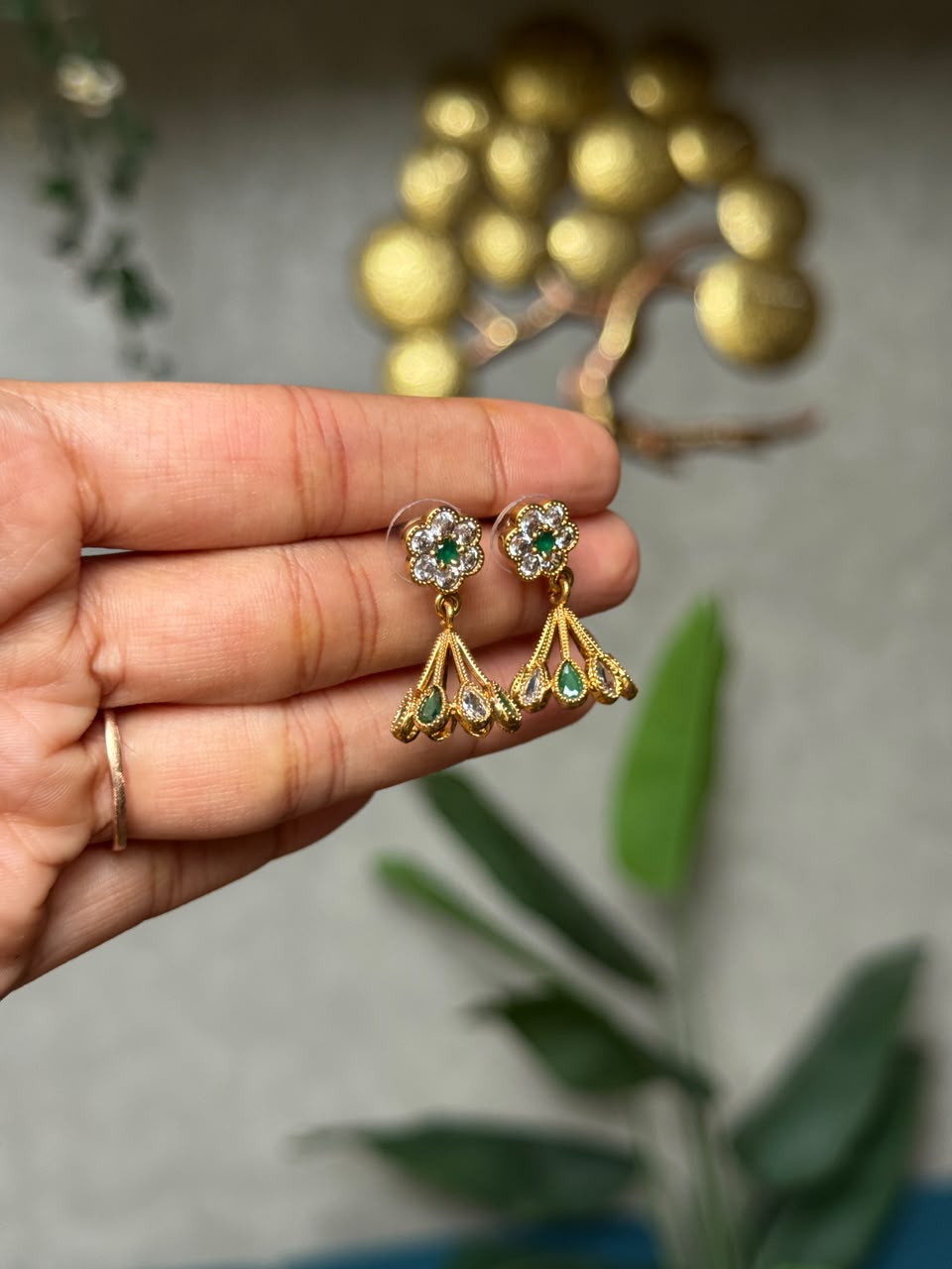 Flower Kutty Jhumka