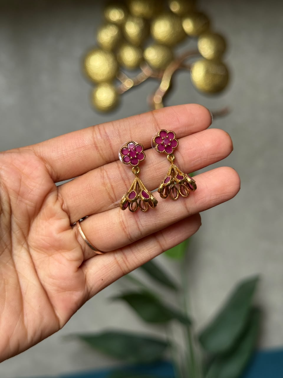 Flower Kutty Jhumka