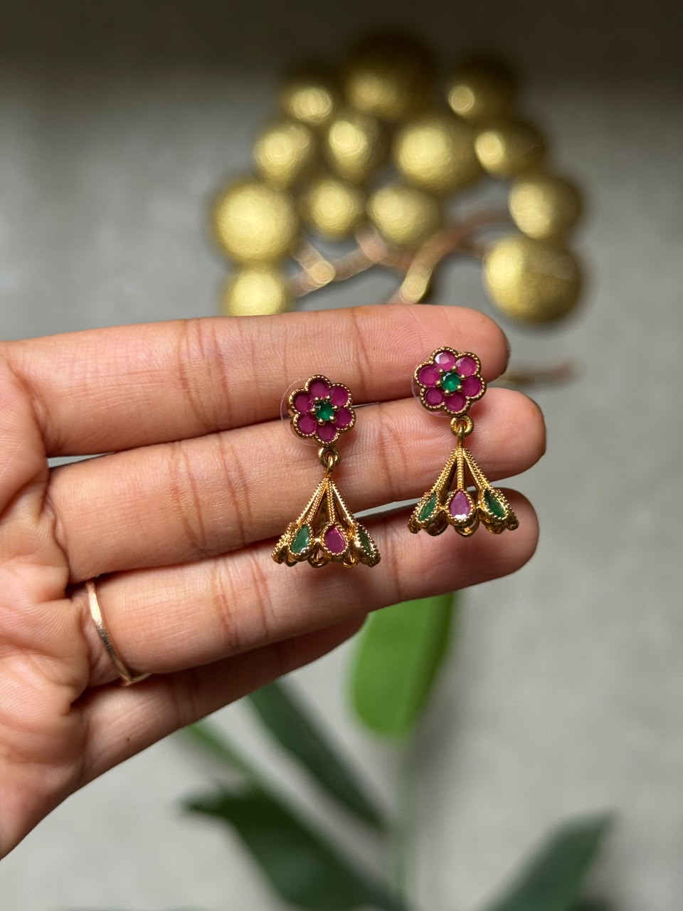 Flower Kutty Jhumka