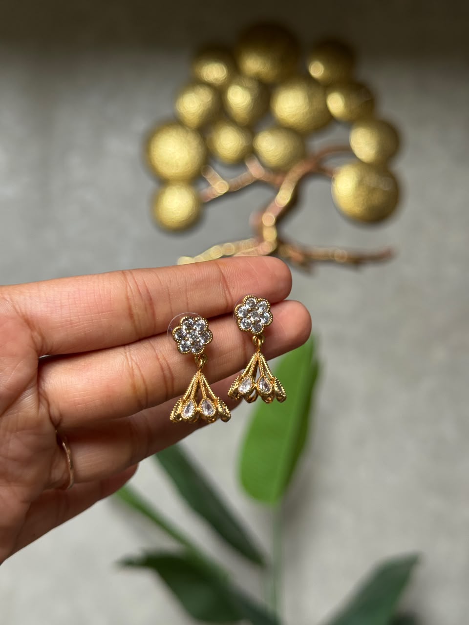 Flower Kutty Jhumka