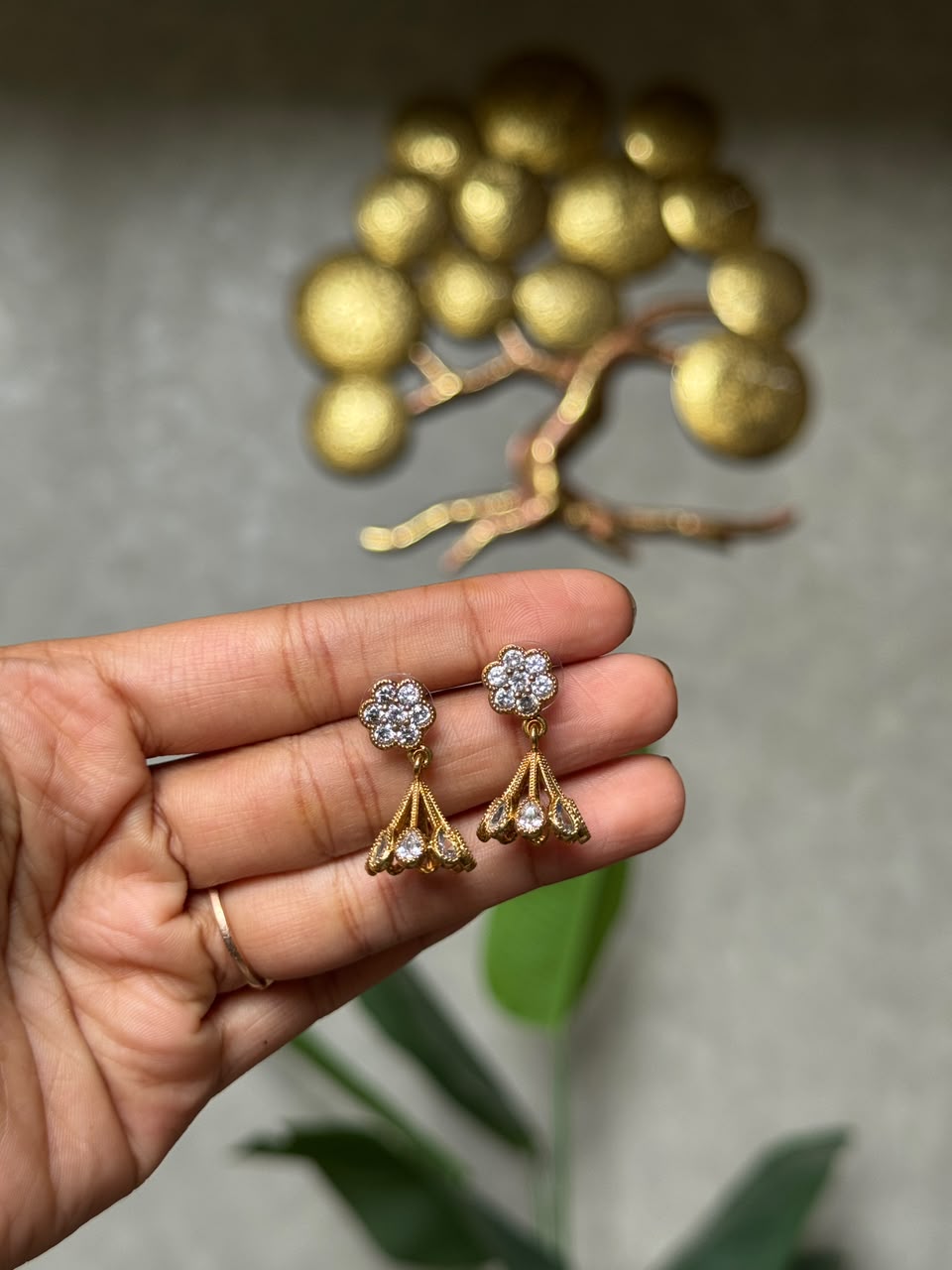 Flower Kutty Jhumka