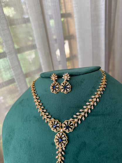 Petal Vine Necklace HN1436