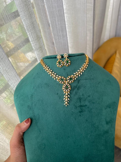 Petal Vine Necklace HN1436
