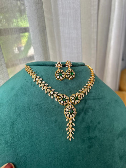 Petal Vine Necklace HN1436