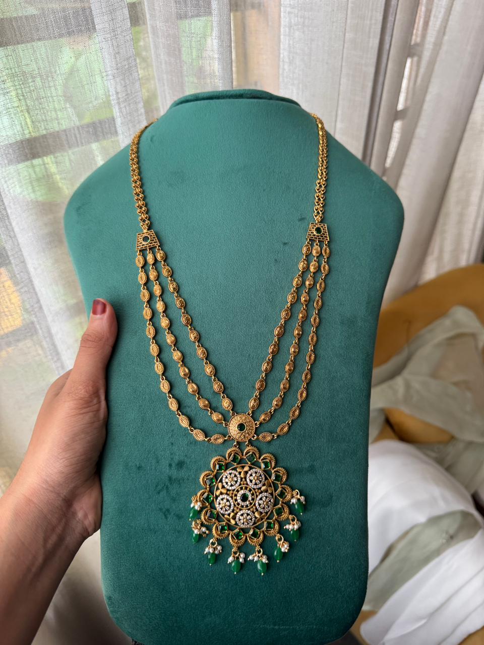 Mandala Pendant Layer Haaram ✨