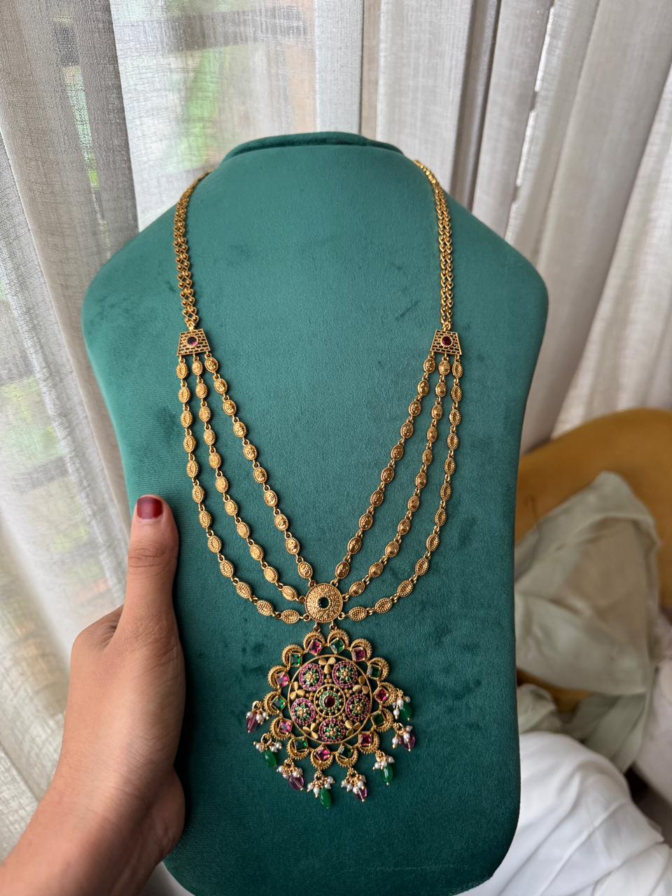 Mandala Pendant Layer Haaram ✨