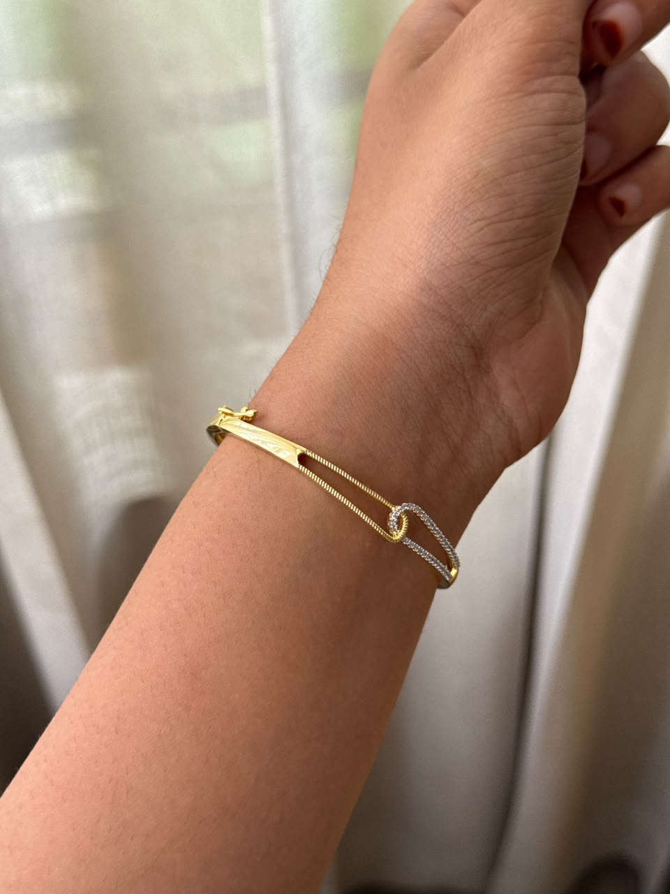 Diamond double line lock bangle HB105