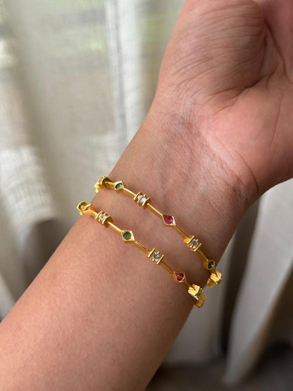 Zareen Luxe Bangle  one piece