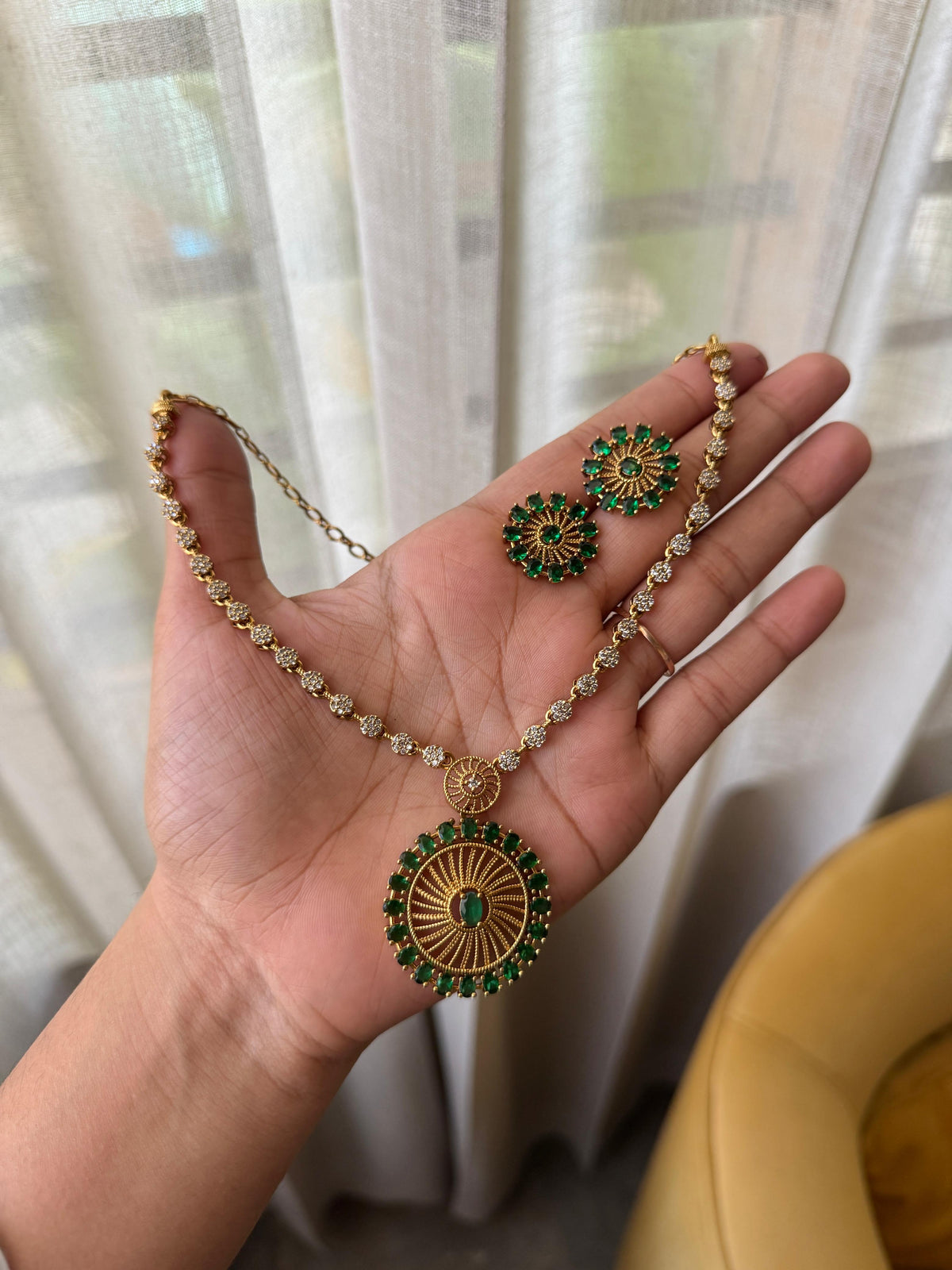 Emerald Pearl Pendant Set HH-129