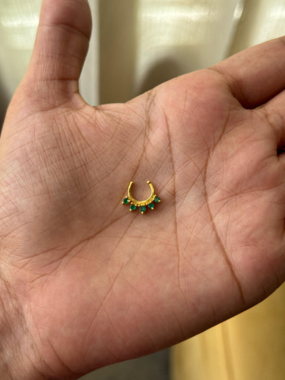 Luna Pearl Nose Pin HK-1168