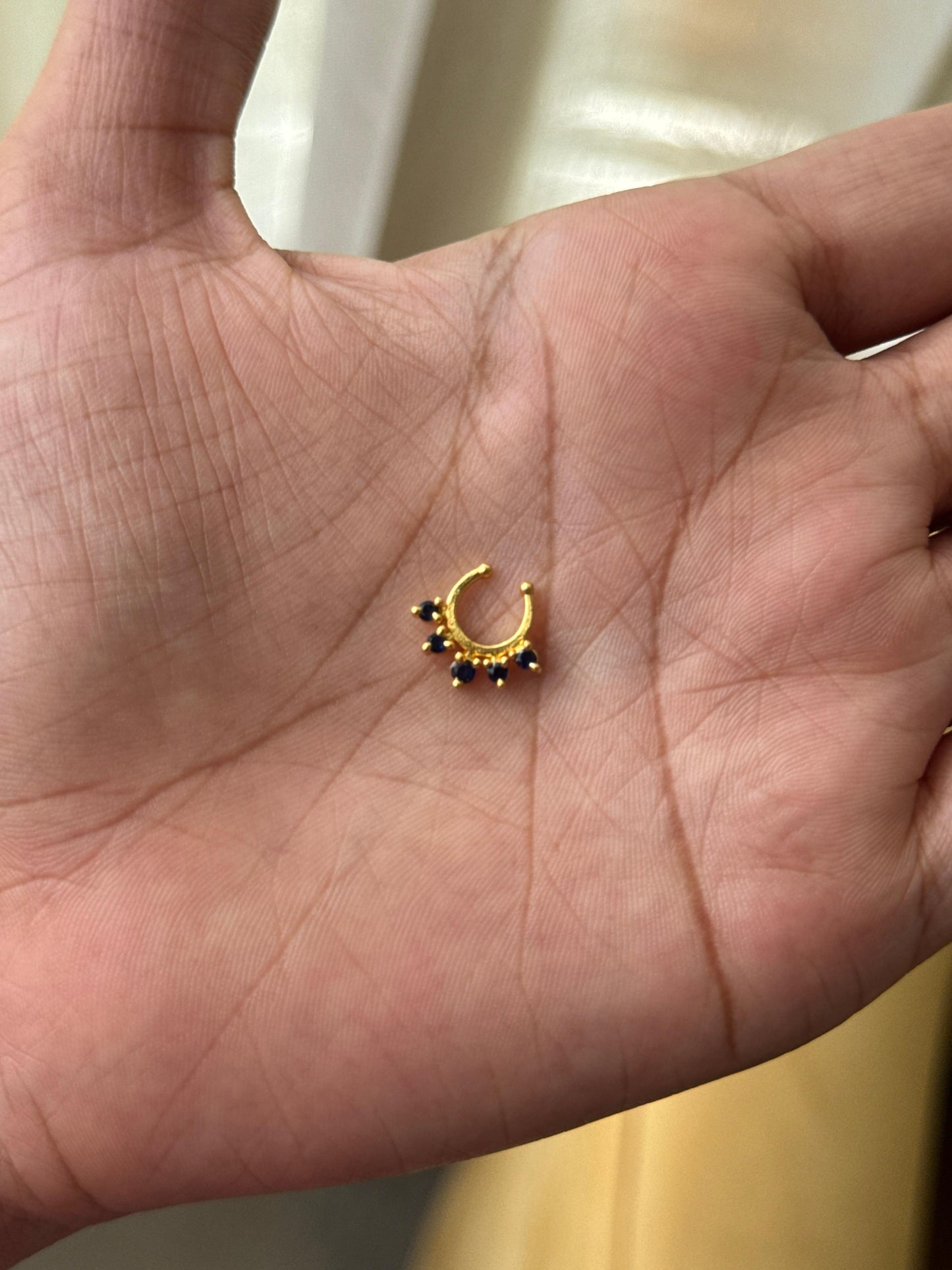 Luna Pearl Nose Pin HK-1168
