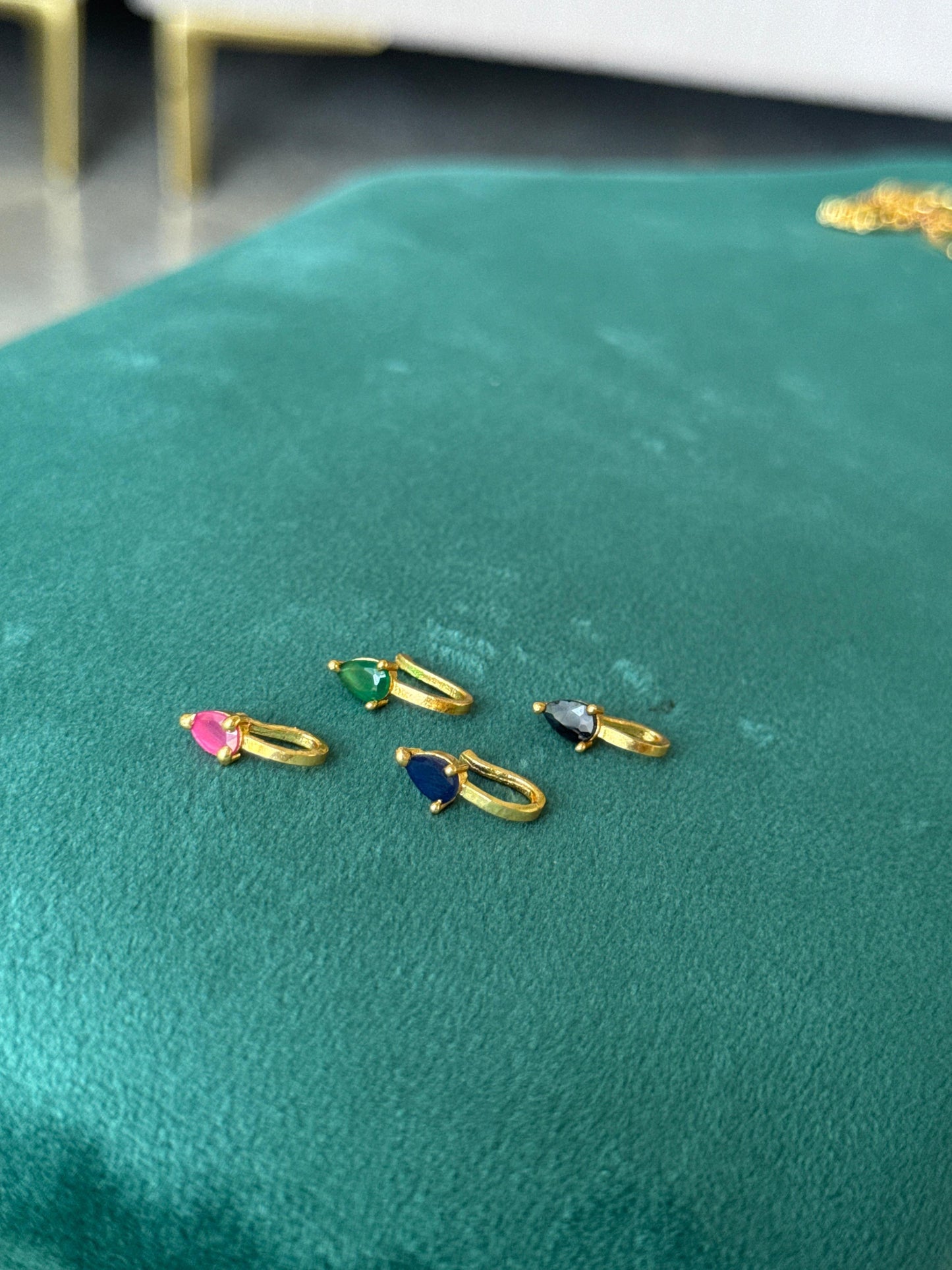 Gem Nose Pin HK-1168