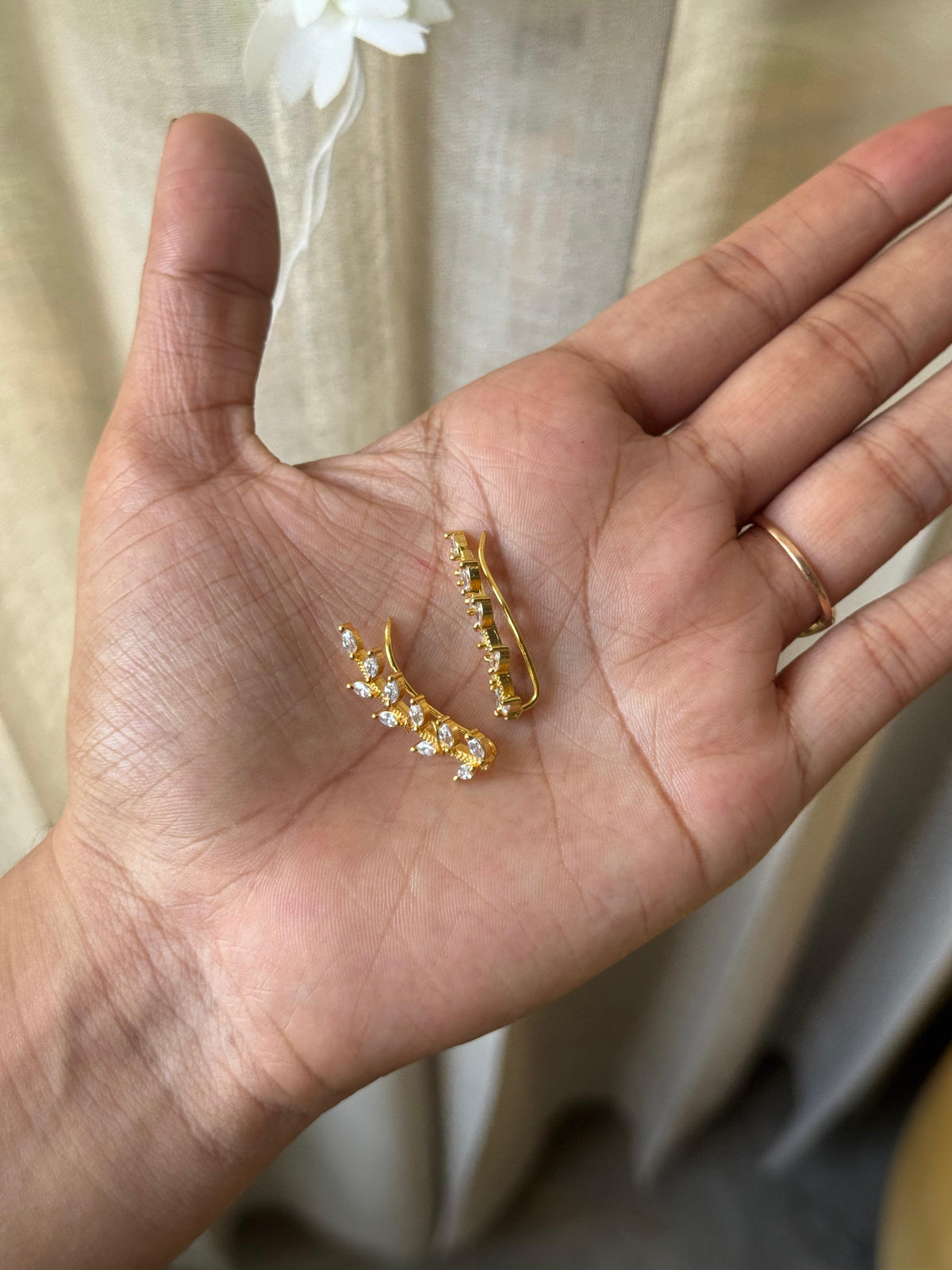 Aurelia Leaf Vine Ear Cuffs HK1230