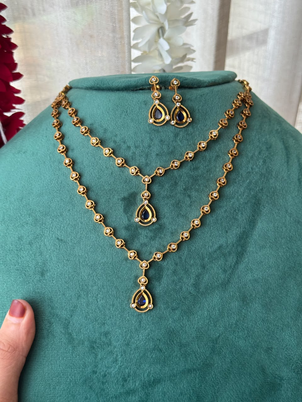 Noir Charm Layered Set HH137