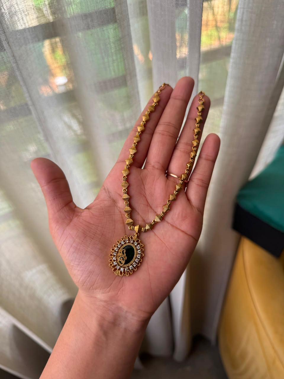 Classic Beaded Pendant Chain HH134