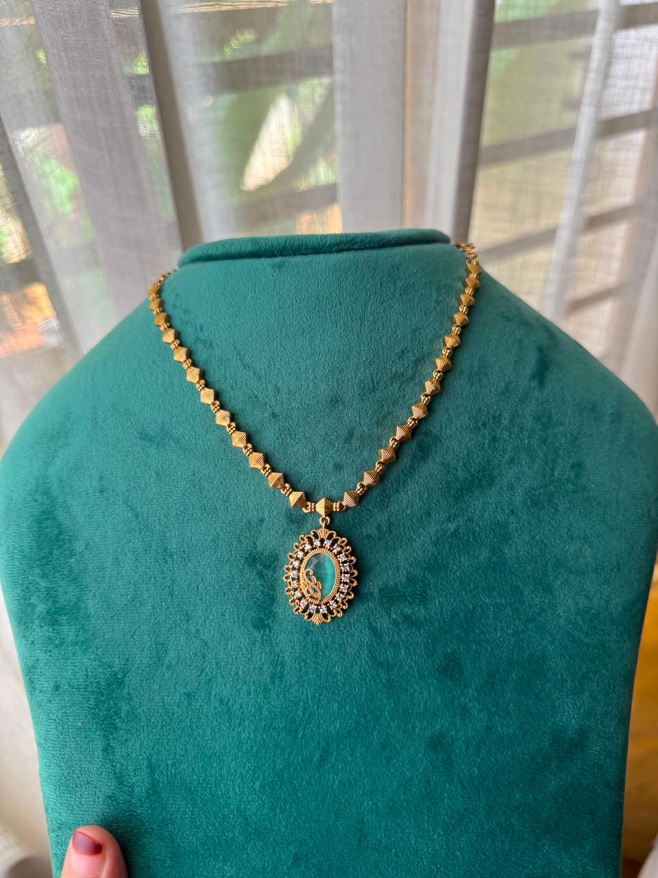 Classic Beaded Pendant Chain HH134