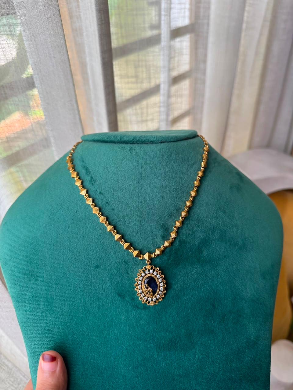 Classic Beaded Pendant Chain HH134