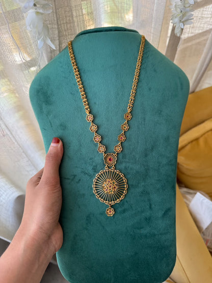 Round Floral Haaram HH141