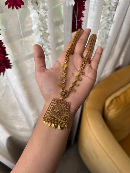 Haaram locket elakathali HH144