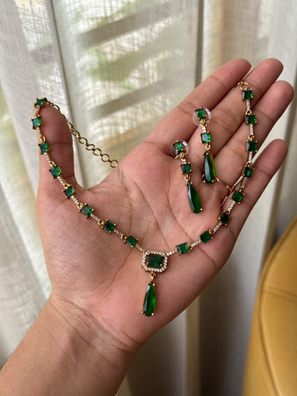 Royal AD drop necklace  HN487