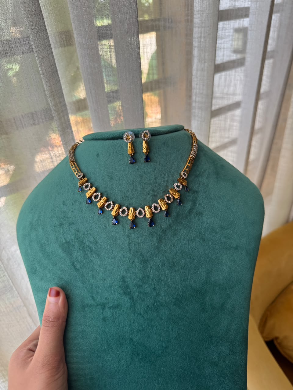 Rain drop antique necklace HH148