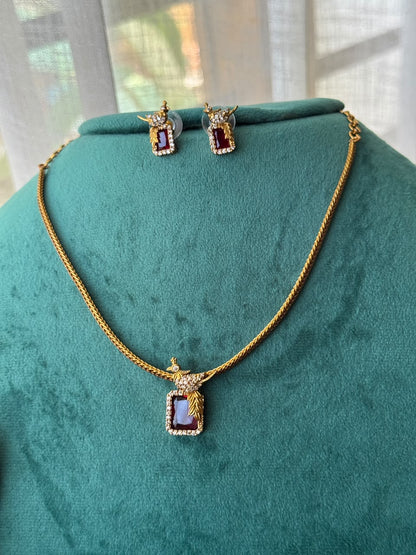 Bird locket necklace HH147